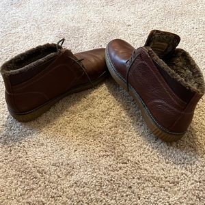 Johnston & Murphy Shearling Chukka Boots
